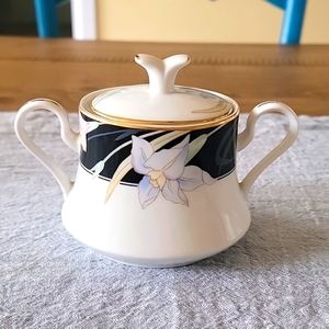 Charisma Black MIKASA Sugar Bowl MINT